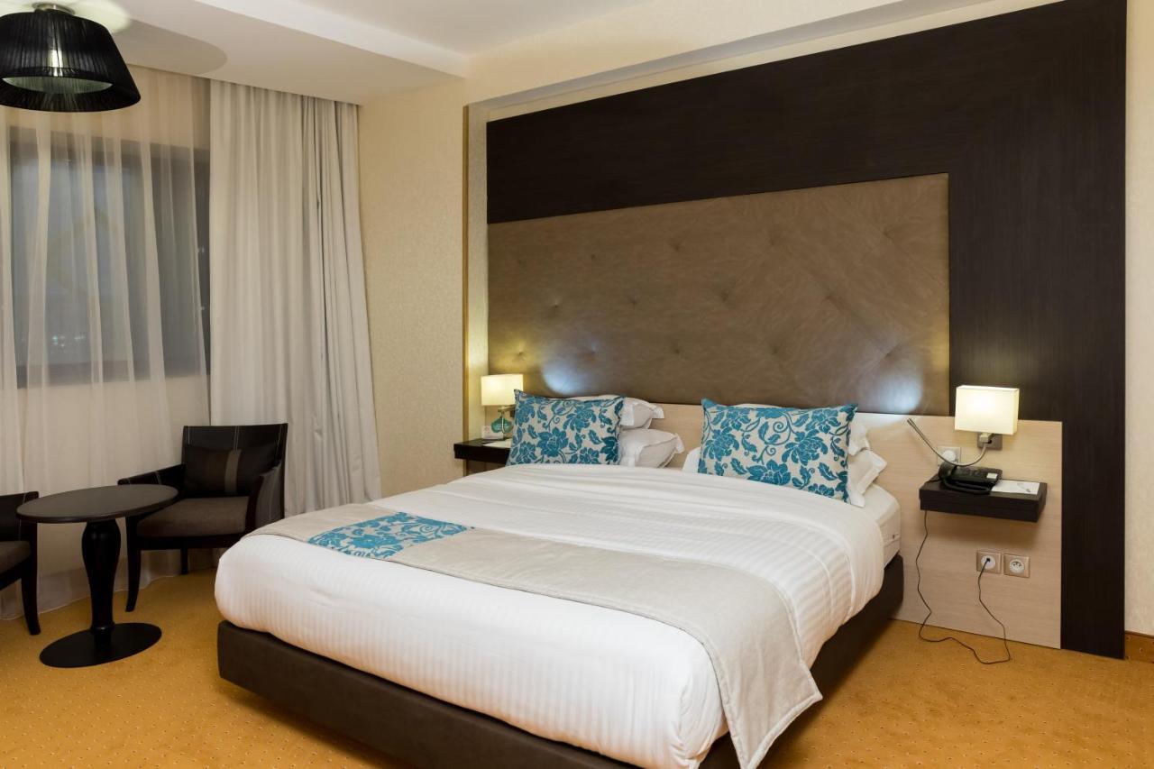 New Day Hotel Algiers Экстерьер фото
