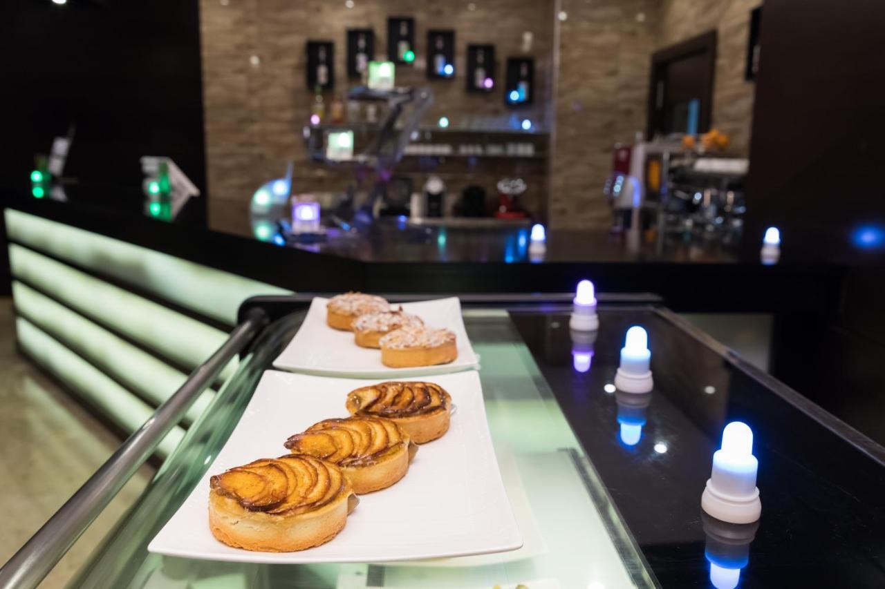 New Day Hotel Algiers Экстерьер фото